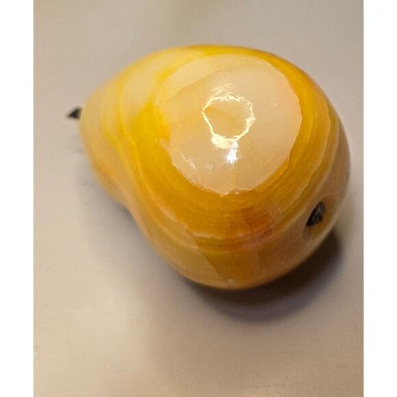 Vintage Italian Marble Pear Carved. MCM Decor - Picture 3 of 4